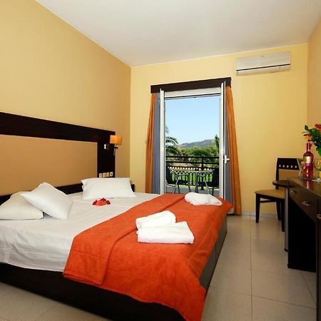 Hotel Denny'S Inn Alimos 객실 사진